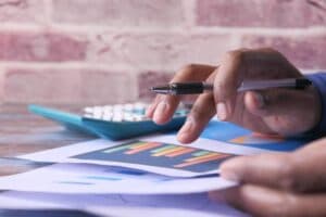 Estratégias Fiscais para Startups: Otimizando Deduções e Incentivos