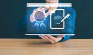 Licenciamento de Software: Riscos do Código Aberto e Proteção Proprietária