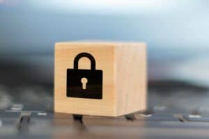 Privacidade desde a Concepção: Integrando Padrões Legais no Desenvolvimento de Produtos